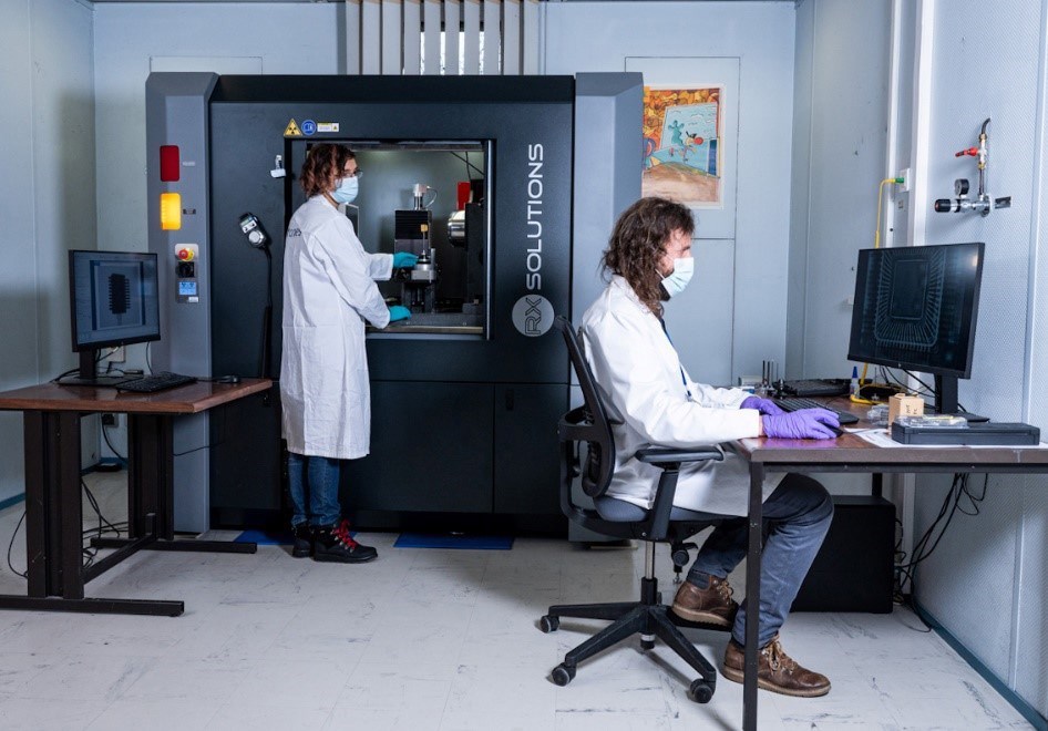 RX Solutions nano-CT system at the CNES laboratory
