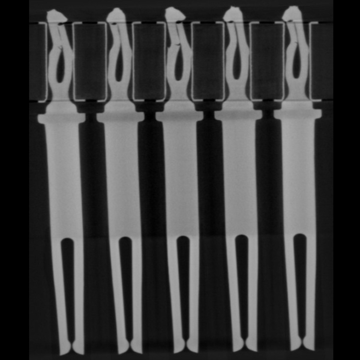 connectors with broken pins_tomography_RX Solutions