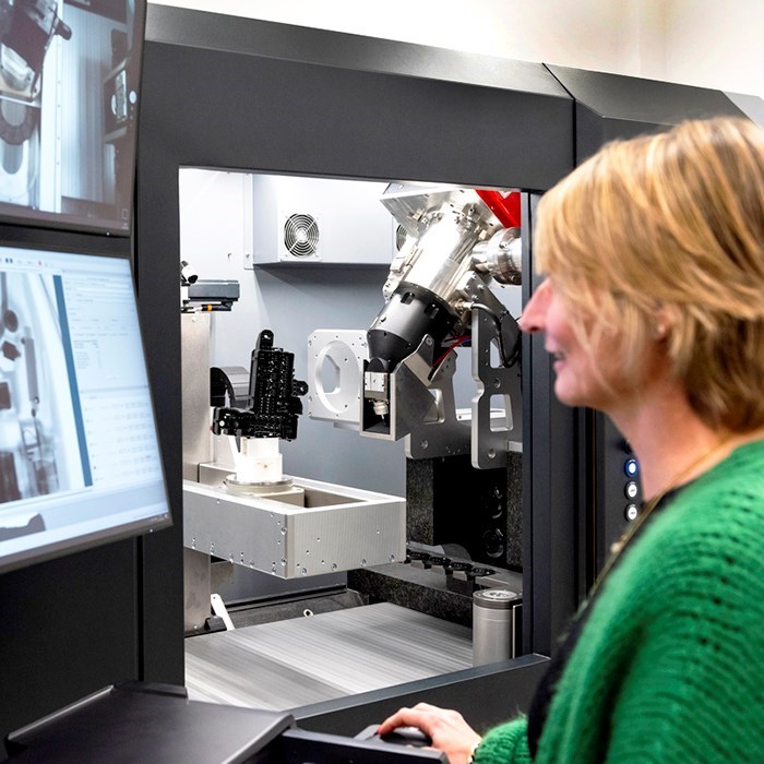 RX Solutions - fabricant tomographes industriels