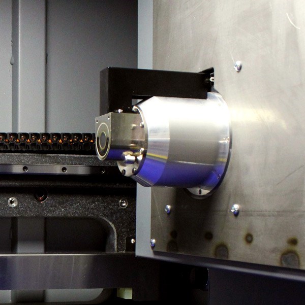 G&eacute;n&eacute;rateur scell&eacute; &ndash; microfoyer 130 kV&nbsp;R&eacute;solution minimale : 5 &micro;mTension max. : 130 kV
