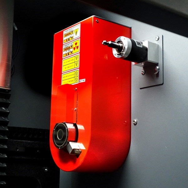G&eacute;n&eacute;rateur scell&eacute; &ndash; microfoyer 150 kV&nbsp;R&eacute;solution minimale : 5 &micro;mTension : 150 kV